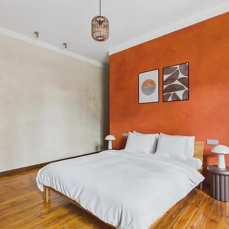 Spacious 1-bedroom Centre * Riga